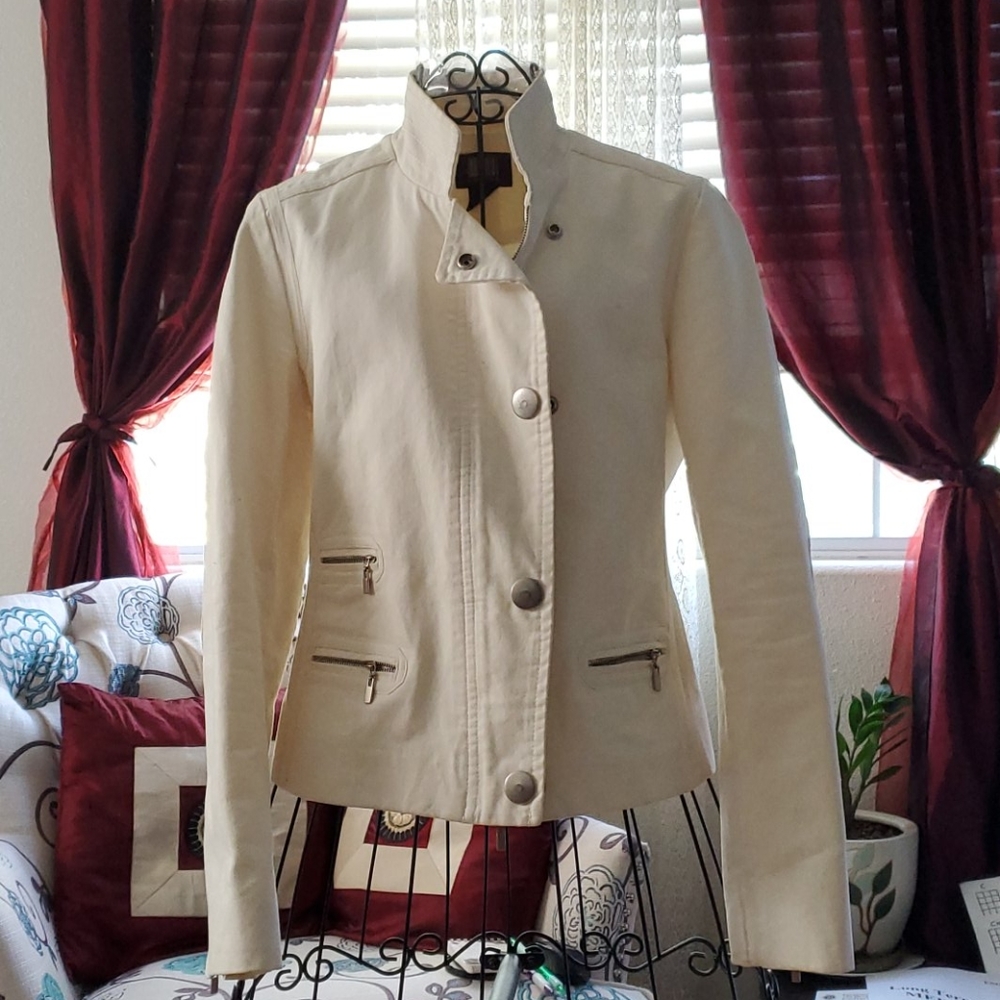 🌼Women's Stylish Fitted Jacket